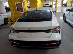 Hyundai Elantra 2023 1.5L CVT GLX Elite - ფოტო 6