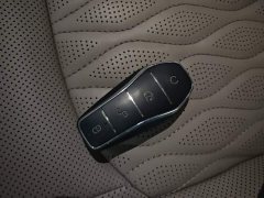 BYD Han DM-i Glory Edition 200KM Flagship - ფოტო 9