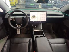 Tesla Model Y Rear-Wheel Drive - ფოტო 10