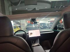 Tesla Model Y Rear-Wheel Drive - ფოტო 18