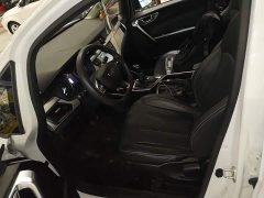 Geely Emgrand X3 2020 1.5L Manual Elite - ფოტო 15