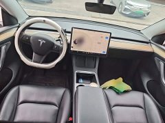 Tesla Model Y Rear-Wheel Drive - ფოტო 10