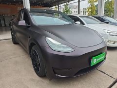 Tesla Model Y Rear-Wheel Drive - ფოტო 4