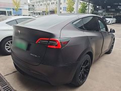 Tesla Model Y Rear-Wheel Drive - ფოტო 7