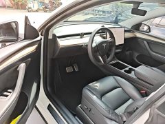 Tesla Model Y Standard Range RWD - ფოტო 16