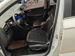 Volkswagen Jetta VS7 30th Anniversary Edition 1.4T Automatic Comfort - ფოტო 15