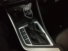 Geely Emgrand X3 2020 1.5L CVT Luxury - ფოტო 14