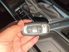 Geely Emgrand X3 2020 1.5L CVT Luxury - ფოტო 9