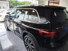 Mercedes-Benz GLB 220 Fashion Edition - ფოტო 5