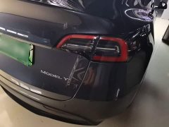 Tesla Model Y Rear-Wheel Drive - ფოტო 8