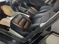 Tesla Model Y Rear-Wheel Drive - ფოტო 15