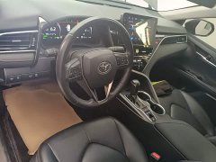 Toyota Camry 2023 Hybrid 2.5L HG Luxury - ფოტო 10