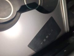 Tesla Model Y Rear-Wheel Drive - ფოტო 9