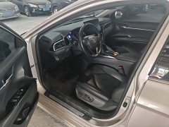 Toyota Camry 2.0G Luxury Edition - ფოტო 16
