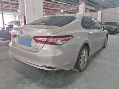 Toyota Camry 2.0G Luxury Edition - ფოტო 7