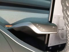 Tesla Model Y Rear-Wheel Drive - ფოტო 10