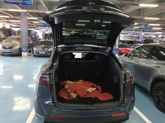 Tesla Model Y Rear-Wheel Drive - ფოტო 15