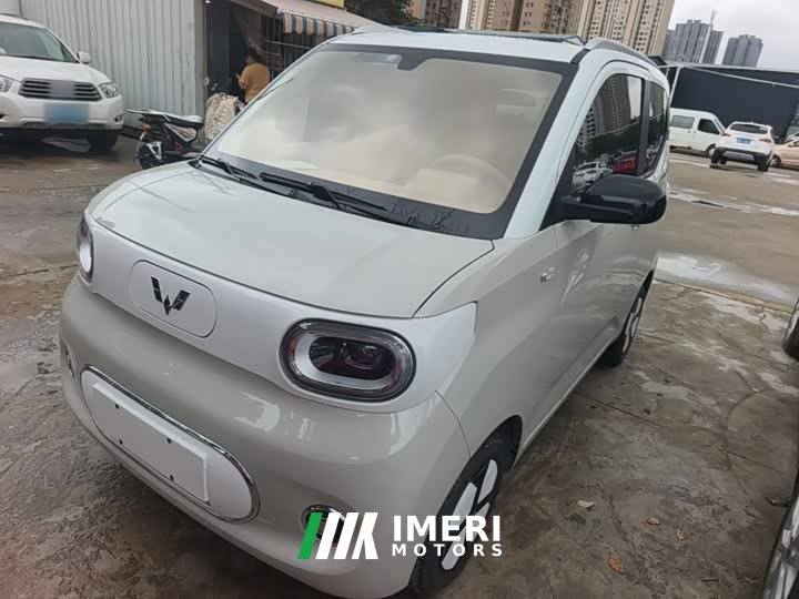 Wuling Hongguang MINIEV Third Generation 215km Advanced Edition