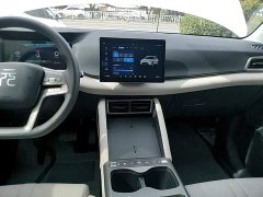 BYD Yuan UP 2025 301KM Pilot Edition - ფოტო 13