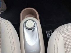 Wuling Hongguang MINIEV Fourth Generation Four-Door Advanced Edition - ფოტო 14