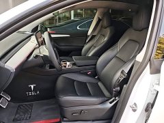 Tesla Model Y Rear-Wheel Drive - ფოტო 15
