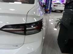 Volkswagen Lavida Sharp 1.5L Outstanding New Edition - ფოტო 8