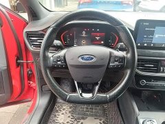 Ford Focus Hatchback EcoBoost 180 Automatic ST Line - ფოტო 11