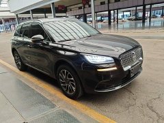 Lincoln Explorer 2.0T Two-Wheel Drive Premium - ფოტო 4