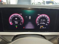 Volkswagen Passat 2025 Pro 380TSI Dragon Premium Edition - ფოტო 12