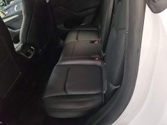 Tesla Model Y Rear-Wheel Drive - ფოტო 17