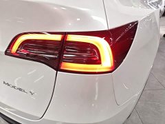 Tesla Model Y Rear-Wheel Drive - ფოტო 8