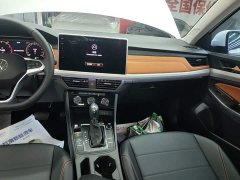 Volkswagen Bora 200TSI DSG Comfort Navigation Edition - ფოტო 13