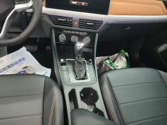 Volkswagen Bora 200TSI DSG Comfort Navigation Edition - ფოტო 14