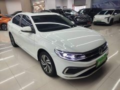 Volkswagen Bora 200TSI DSG Comfort Navigation Edition - ფოტო 4