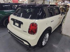 BMW MINI 2022 2.0T COOPER S Classic 5-Door - ფოტო 7