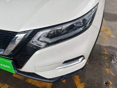 Nissan Qashqai Classic 2.0L CVT XV Premium Smart Edition - ფოტო 18