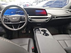 Cadillac IQ Sharp Song 2022 Rear-Wheel Drive Long Range Luxury - ფოტო 10