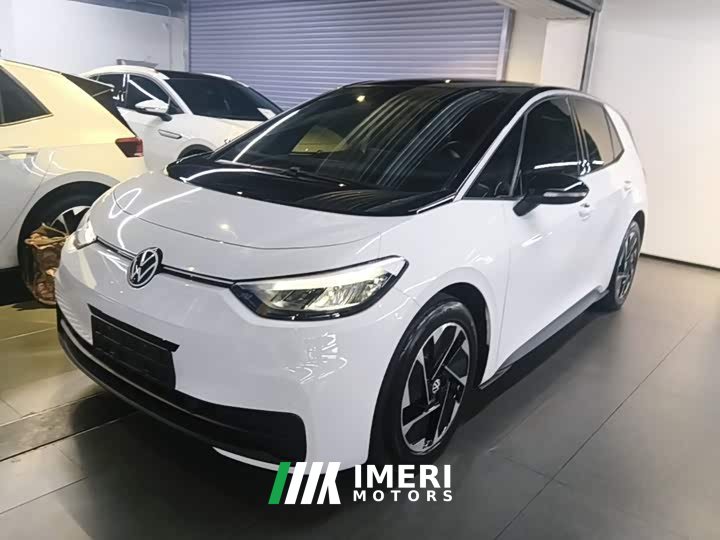 Volkswagen ID.3 Outstanding Edition - ავტომობილი ჩინეთიდან