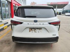 Toyota Sienna 2021 2.5L Hybrid Premium Edition - ფოტო 6