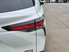 Toyota Sienna 2021 2.5L Hybrid Premium Edition - ფოტო 8
