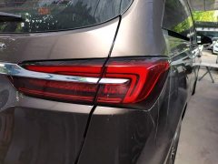 Buick GL8 2023 Land Business Class Comfort Edition - ფოტო 8