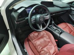 Mazda3 Axela 2023 2.0L Automatic Luster Edition - ფოტო 16