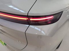 Li Auto L6 Pro Smart Refresh Edition - ფოტო 8