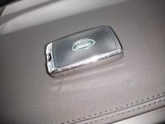 Land Rover Range Rover Sport 360PS S - ფოტო 9