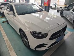 Mercedes-Benz E-Class E 260 L Sport - ფოტო 4