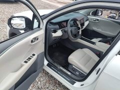 Lynk & Co Geely Lynk & Co 06 EM-P 2023 EM-P 126 Long Range Halo - ფოტო 16