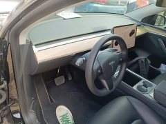 Tesla Model Y Standard Range RWD - ფოტო 10