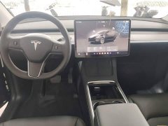 Tesla Model Y Rear-Wheel Drive - ფოტო 10