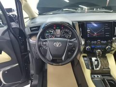 Toyota Vellfire 2020 Dual Engine 2.5L Black Gold Limited Edition - ფოტო 11