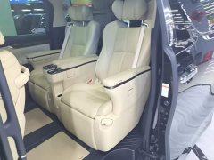 Toyota Vellfire 2020 Dual Engine 2.5L Black Gold Limited Edition - ფოტო 17